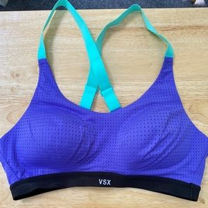 NWOT Women’s VSX Sports Bra